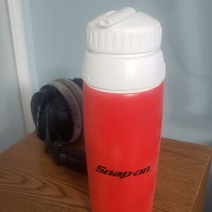 snap on drink thermos